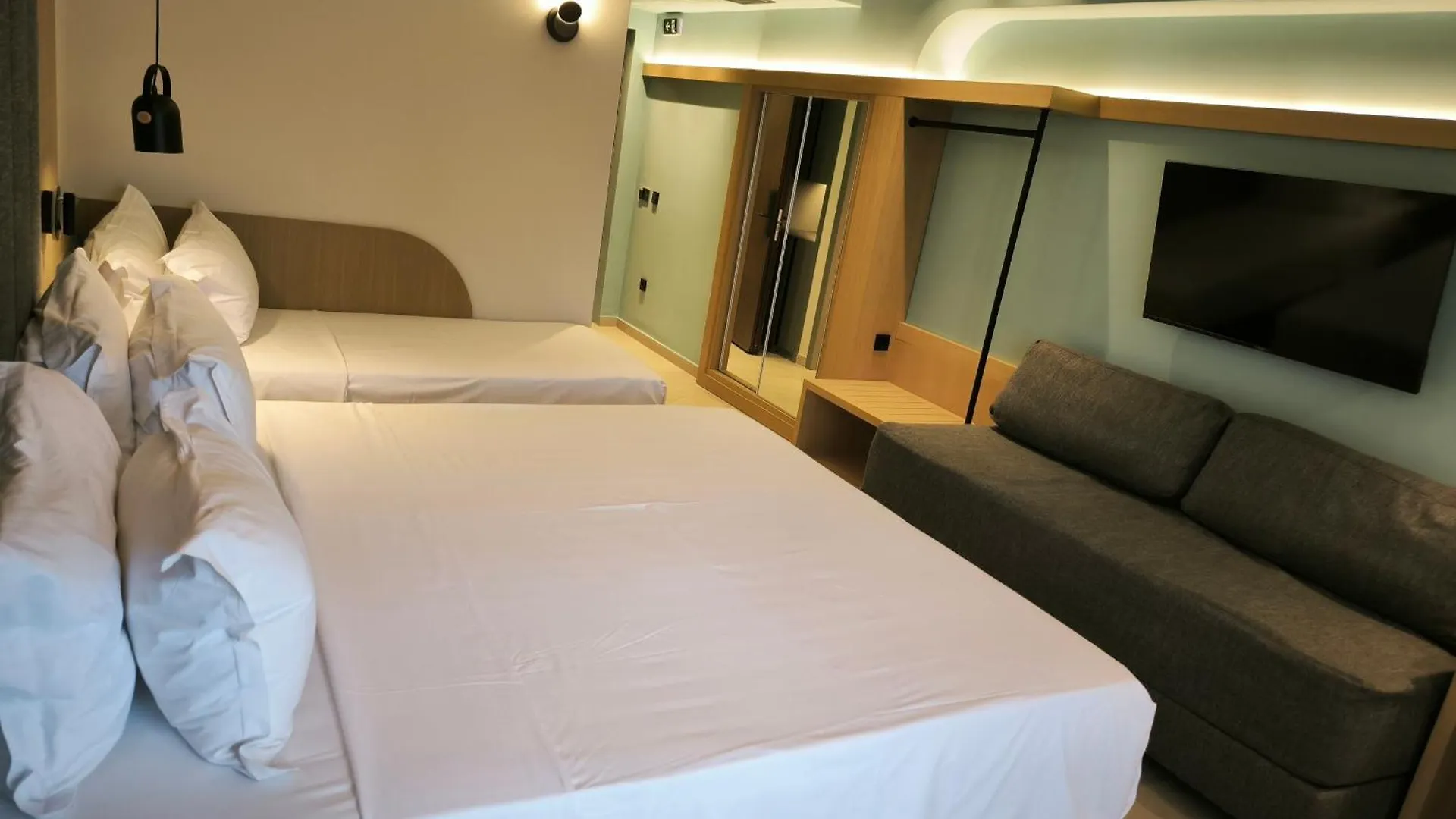Sokratis Hotel Nea Moudania 2*,  Yunanistan
