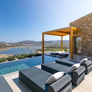 Hotel Panormos Bay Suites *****