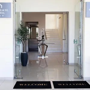 Hotel Gate Airport