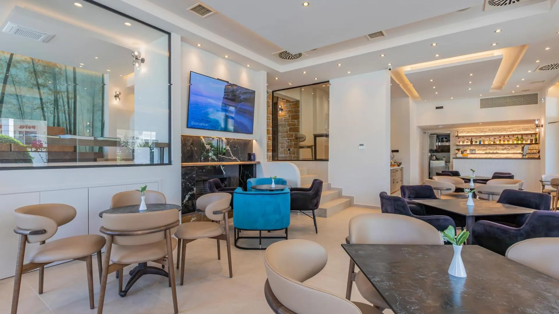 Sokratis Hotel Nea Moudania 2*,  Řecko
