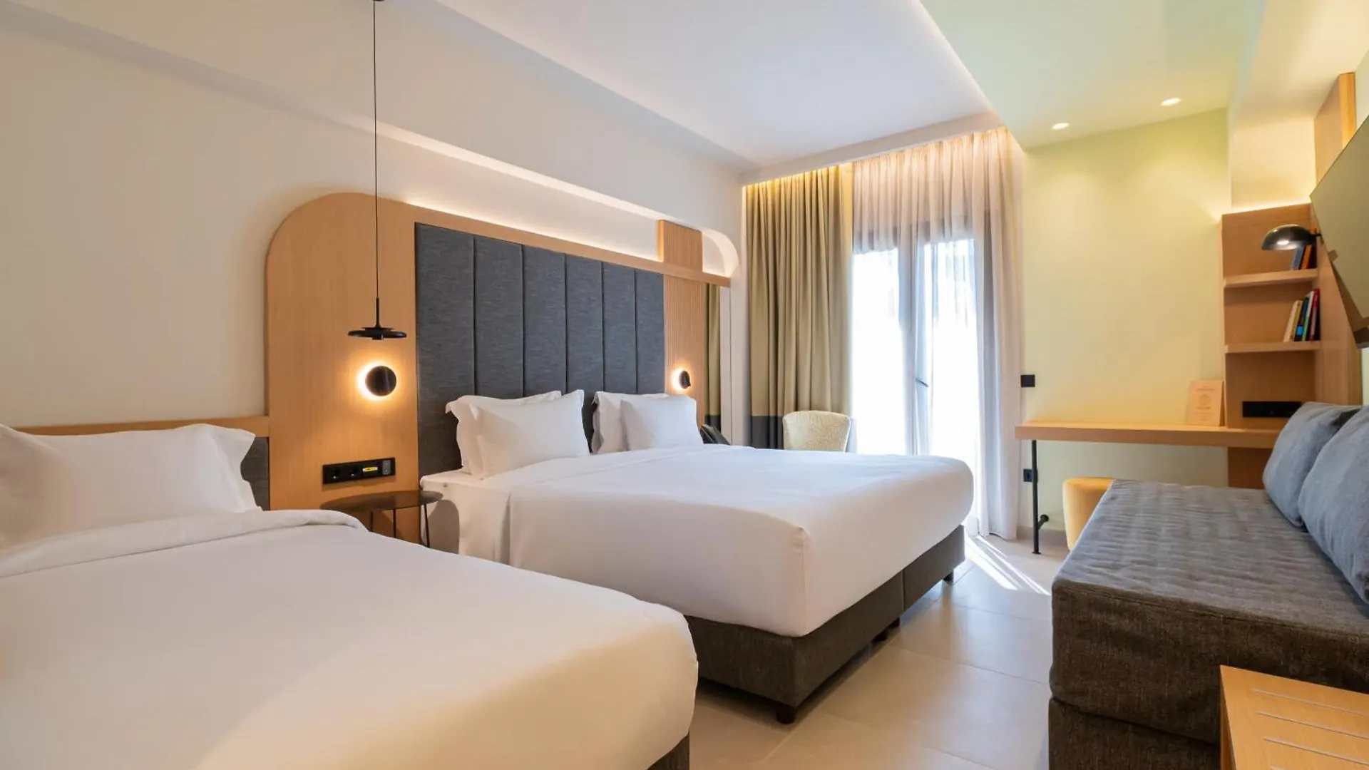 Sokratis Hotel Nea Moudania 2*,